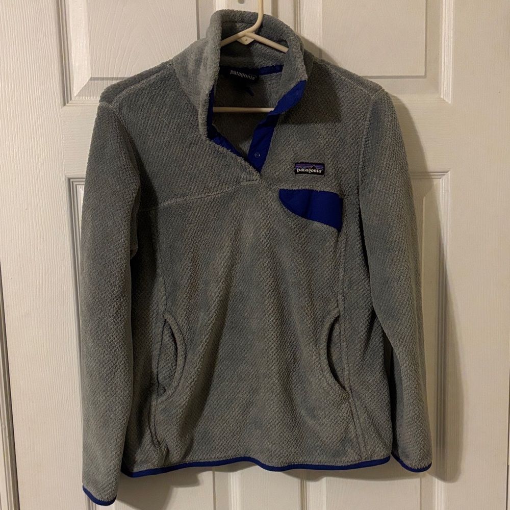 Patagonia Gray Fleece with Blue Trim